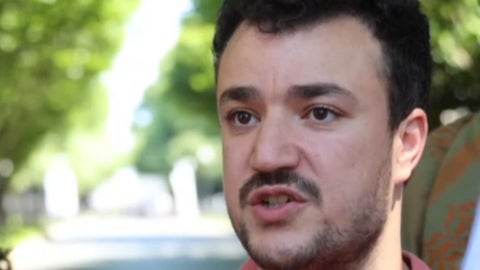 What rights do green card holders have? Immigration experts answer