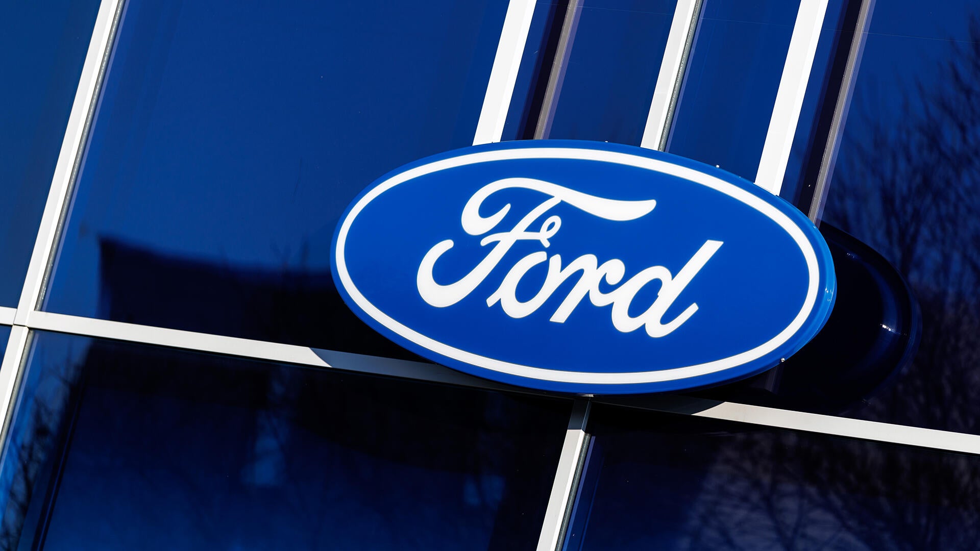 Ford recalls 500,000 vehicles over potential brake fluid leak - CBS News