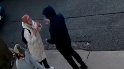 3 Harvard students and 2 recent graduates have their student visas