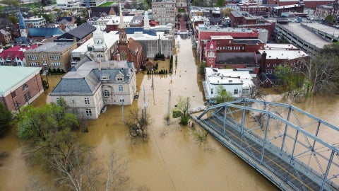 Photos show Kentucky's capital Frankfort submerged in water after