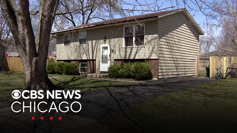 Shooting in Bolingbrook Illinois leaves 17 year old dead inside home