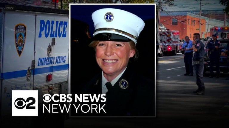 Man accused of fatally stabbing FDNY paramedic takes stand in own trial ...