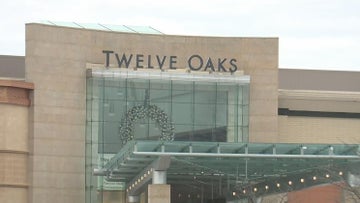 Twelve Oaks Mall to get three new retailers in former Sears location - CBS Detroit