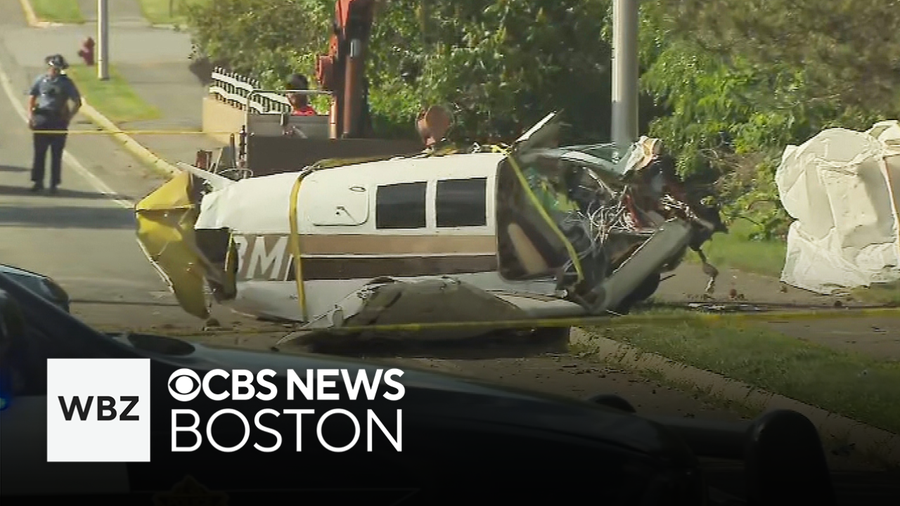 Small plane crashes on street near Beverly, Massachusetts airport ...