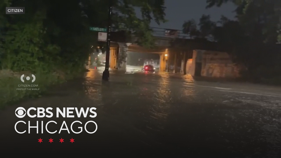 Water Rescues Chicago Chicago flash flooding prompts water rescues, submerges vehicles ...
