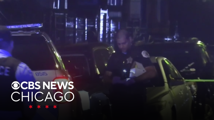2 men wounded in shooting in Chicago's South Shore neighborhood - CBS ...