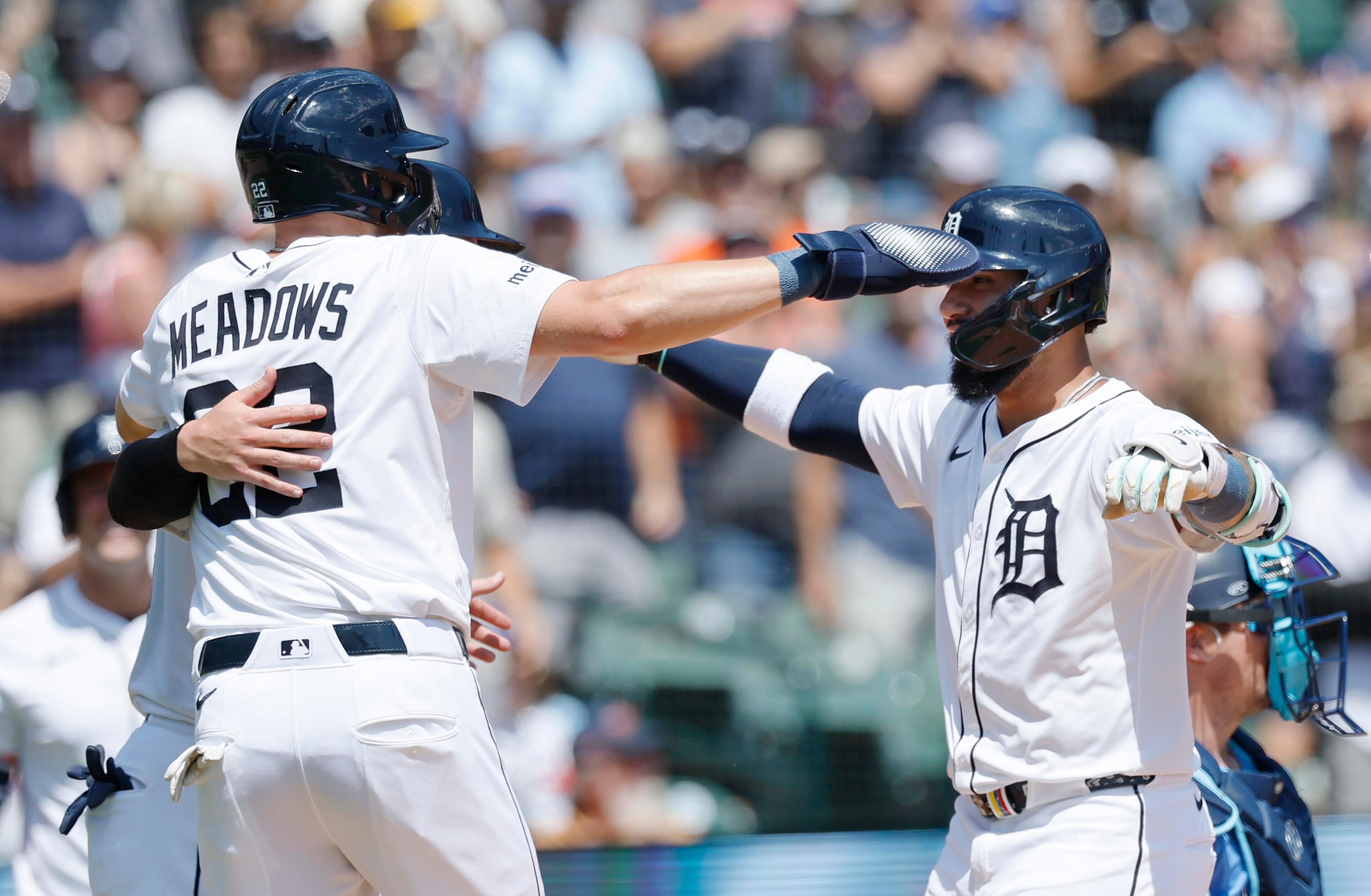 Detroit Tigers snap six-game losing streak with 10-4 win over Toronto Blue  Jays - CBS Detroit