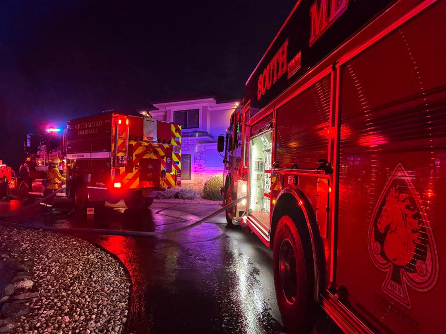 Deputies, fire crews in south Denver metro area quickly contain "fast ...