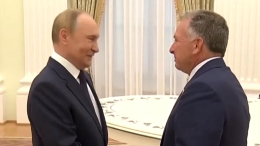 Trump, Putin meeting agreed on, Kremlin says, after Trump says there's ...