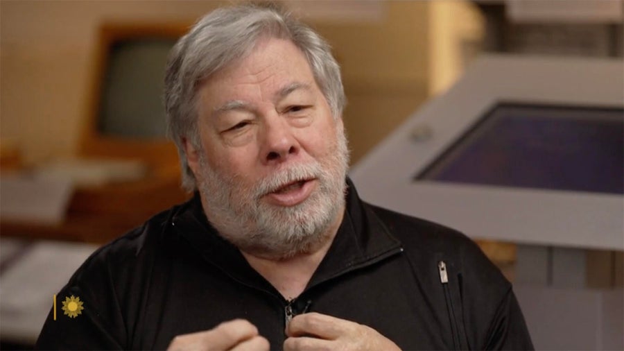 Steve Wozniak on fighting internet scams - CBS News