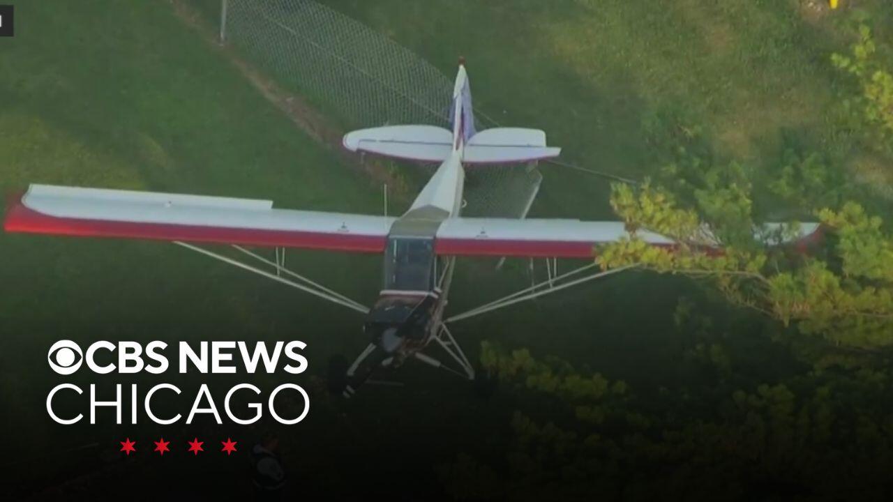 Pilot uninjured after small plane makes emergency landing in Joliet(02)