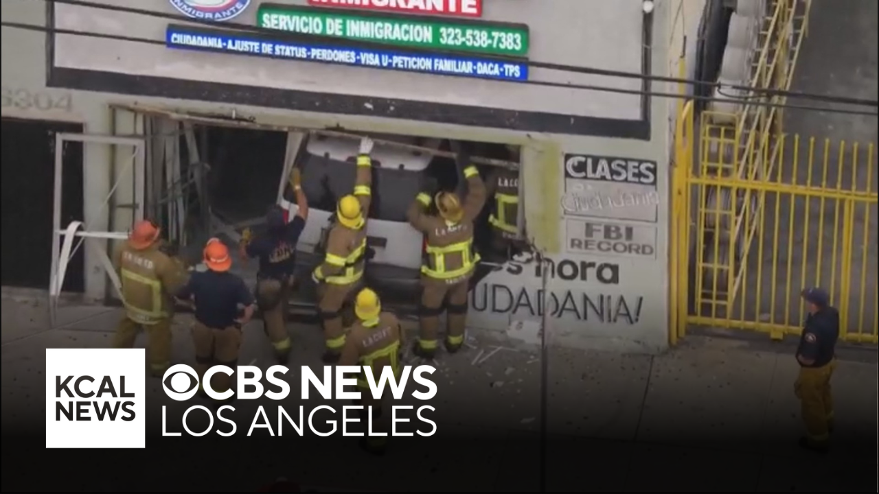 Suspected DUI driver crashes into immigration services office in South ...