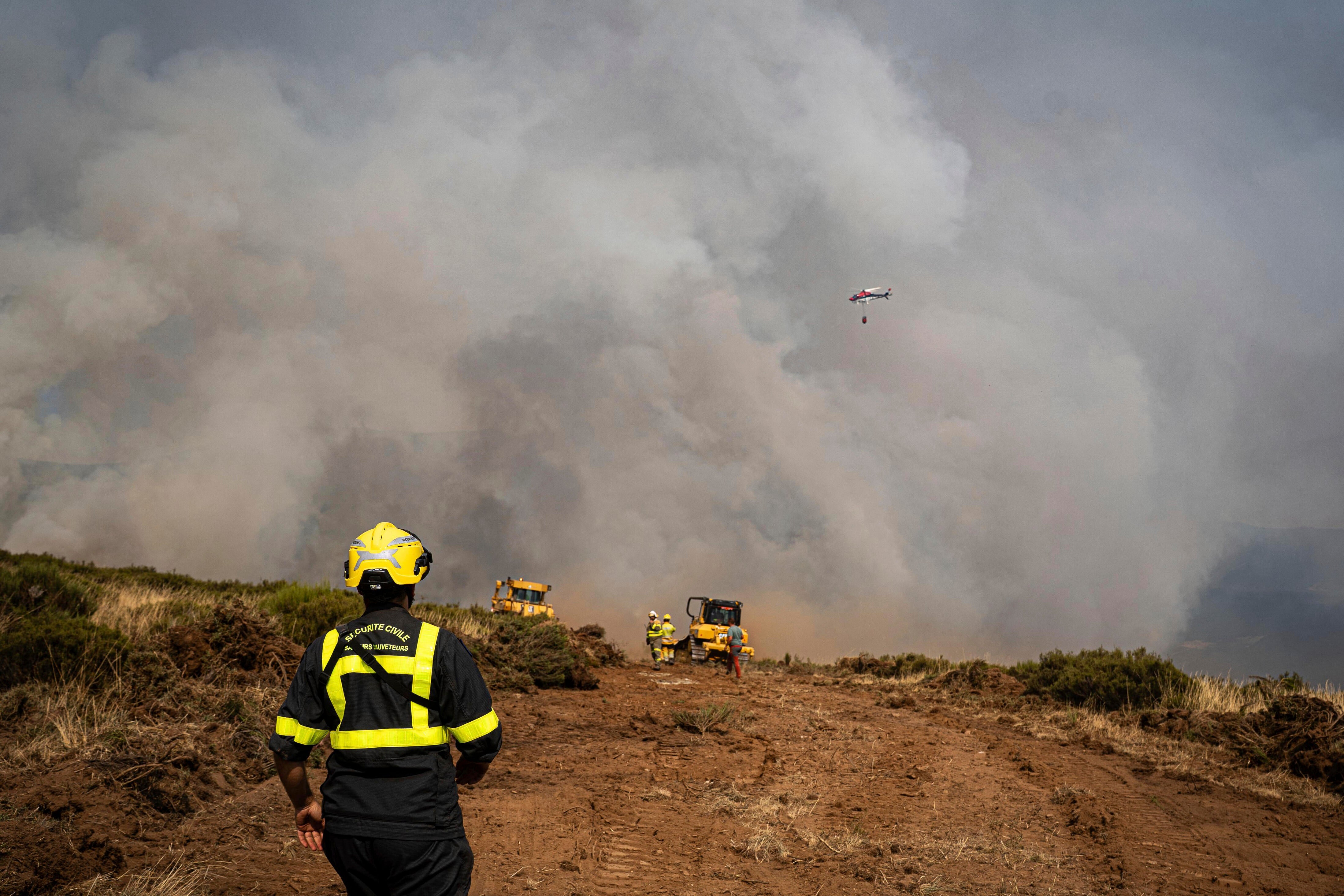 Spain fires 