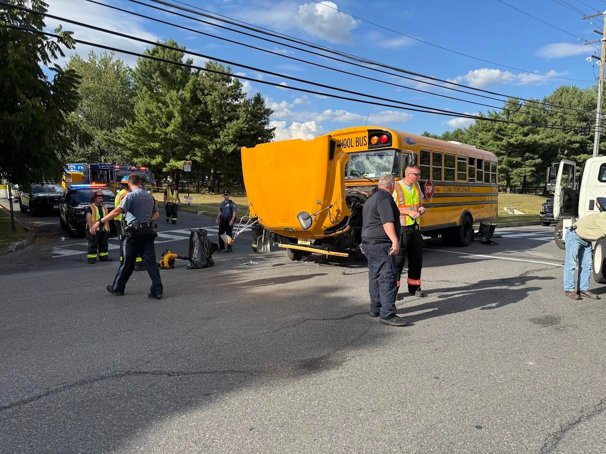 2 students among 5 injured in crash involving school bus in Bethlehem ...