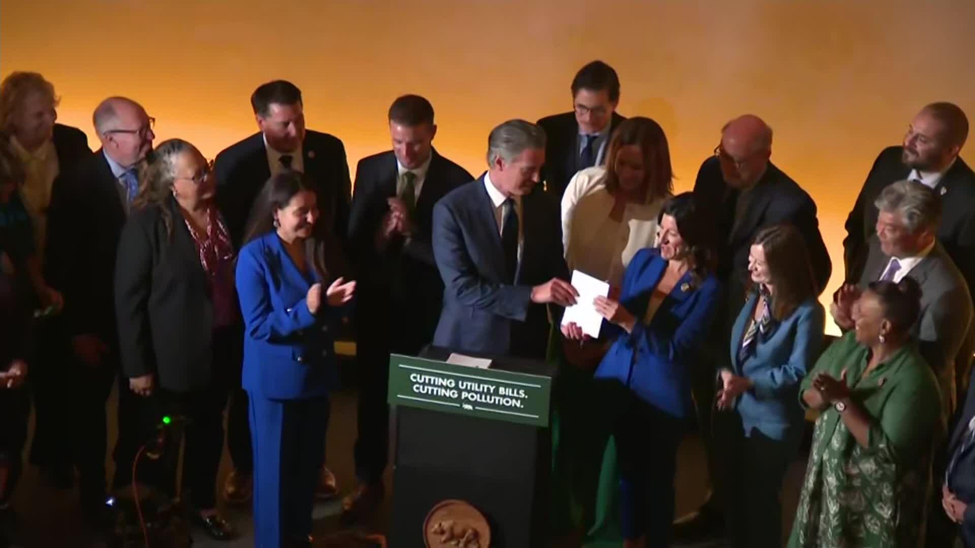 Governor Newsom signs historic package of bipartisan legislation saving billions on electric bills, stabilizing gas market and cutting pollution – CA.gov