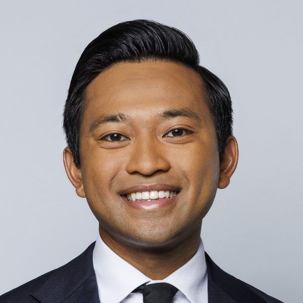 Aaron  Navarro
