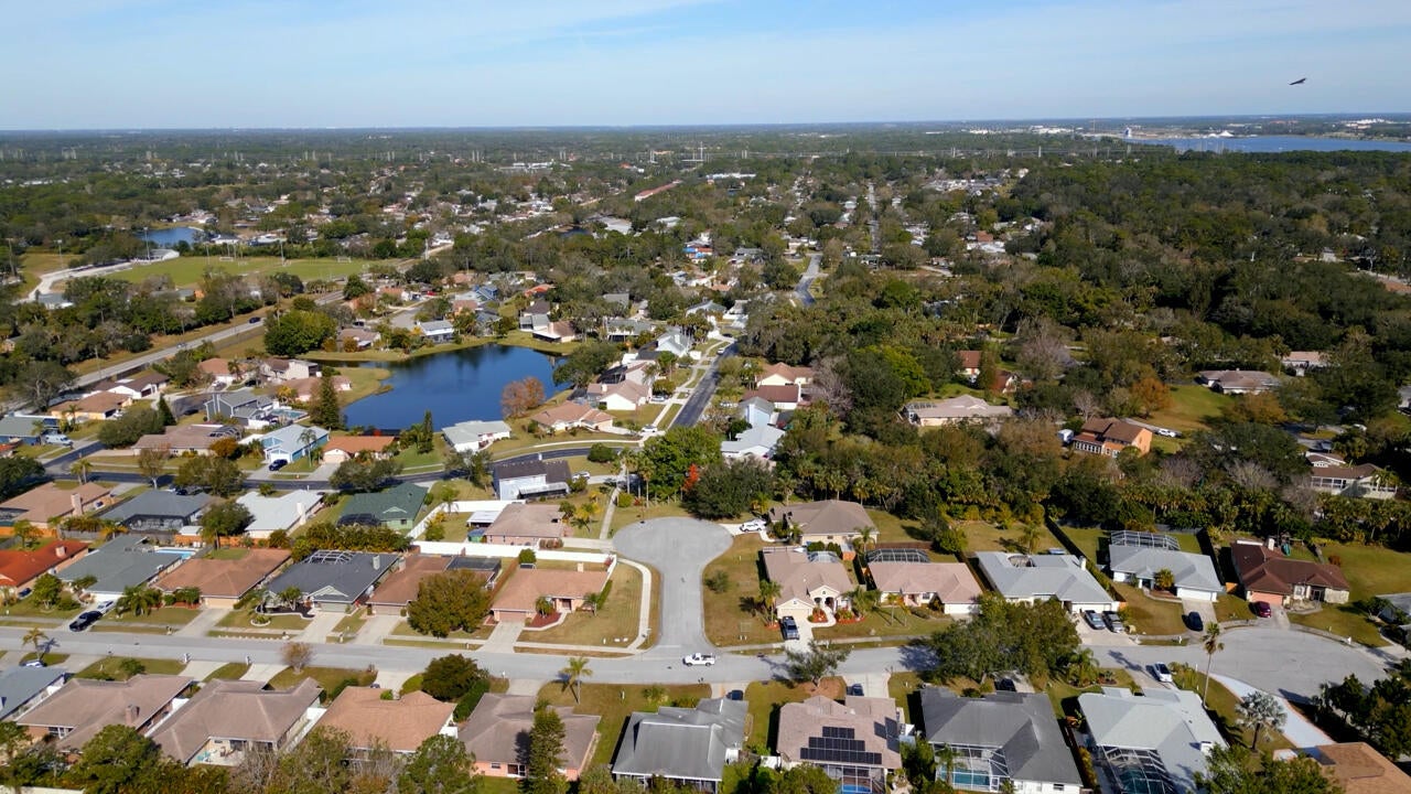 Florida homeowners insurance company accused of siphoning profits