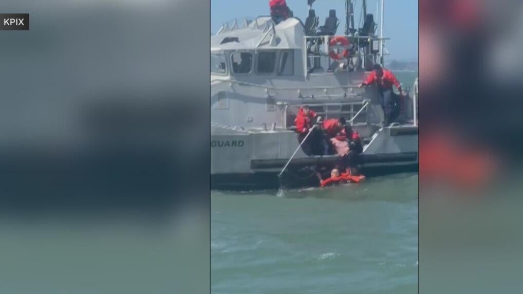 1 dead, 3 missing after boat sinks near Alcatraz Island in San Francisco Bay