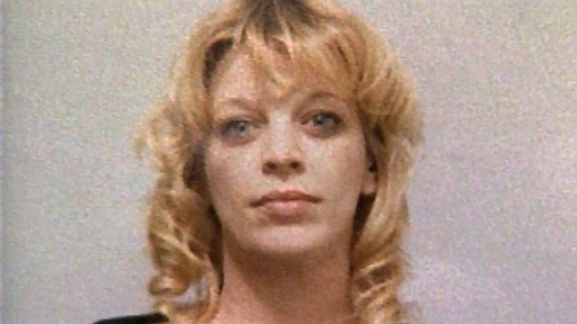 Rare clue at Minneapolis crime scene points to a barefoot killer