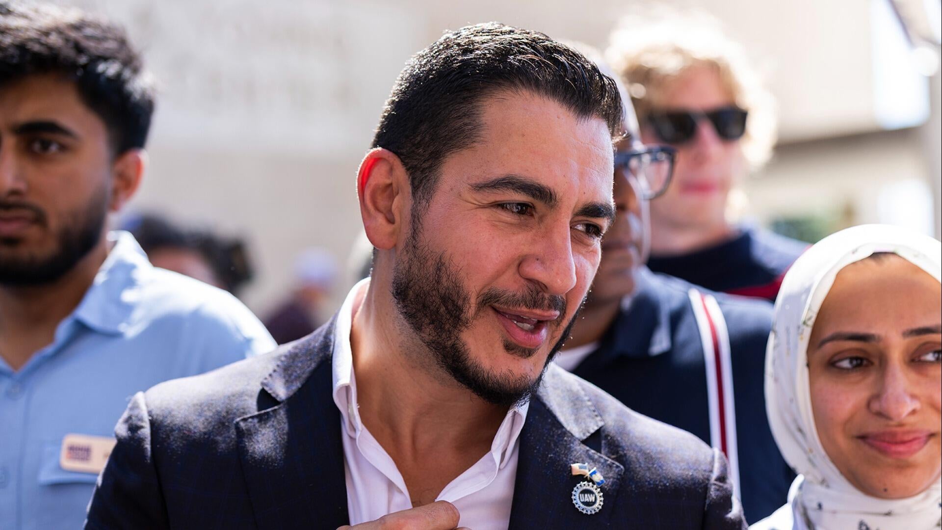 House candidate wins primary despite ending campaign, beating Trump endorsee