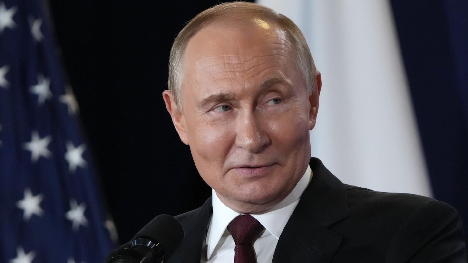Trump waives tariffs on largest buyers of Russian oil