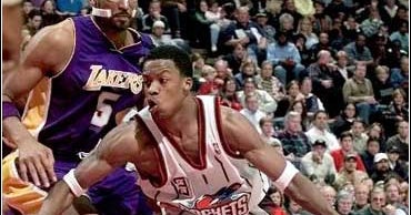 Rockets Shoot Past Lakers - CBS News