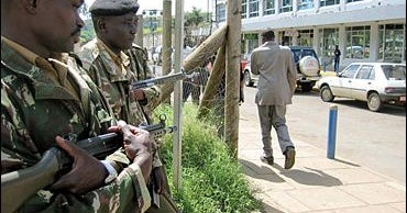 Kenyans Riot Over Constitution - CBS News