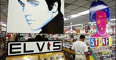 Tower Records Files For Bankruptcy - CBS News