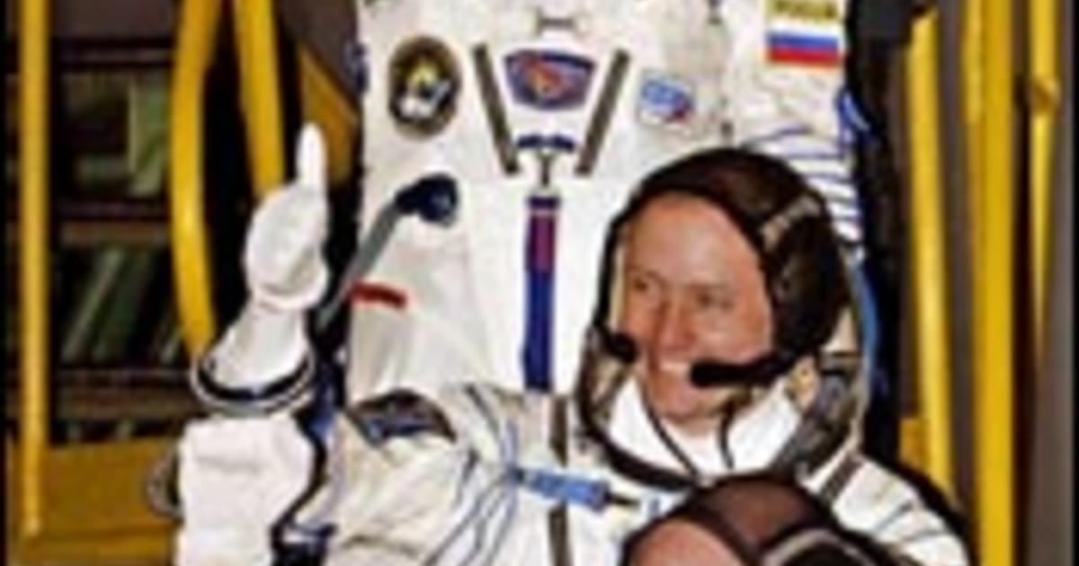 Soyuz: Up, Up And Away - CBS News