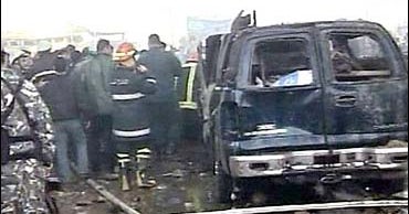 Deadly Blast Rocks Central Beirut - CBS News