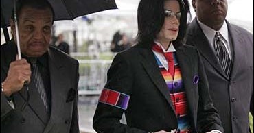 Motion To Acquit Jackson Denied - CBS News
