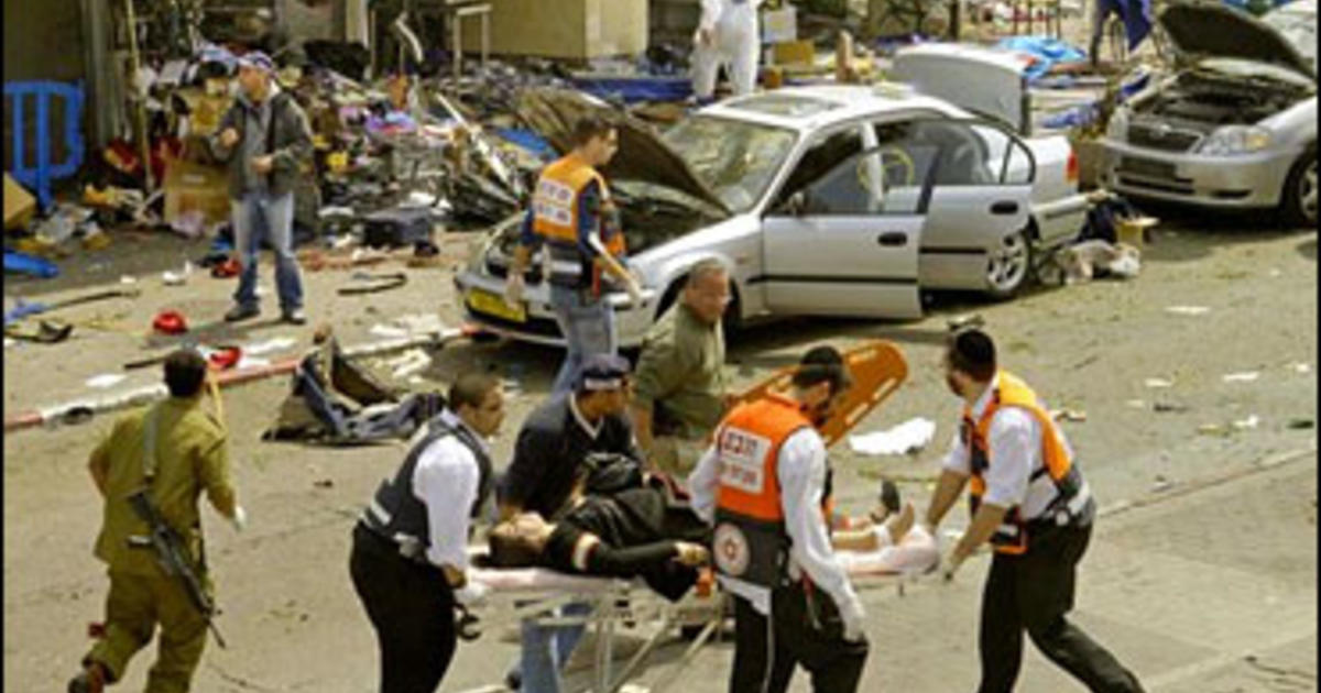 10 Dead In Tel Aviv Suicide Bombing - CBS News