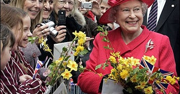 Britain Cheers Queen On Her Birthday CBS News