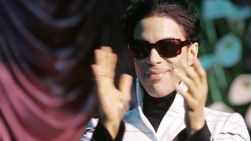 Prince Gets 'Webby' 