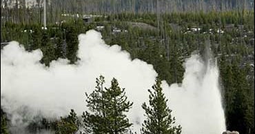 250 Small Quakes Rattle Yellowstone - CBS News