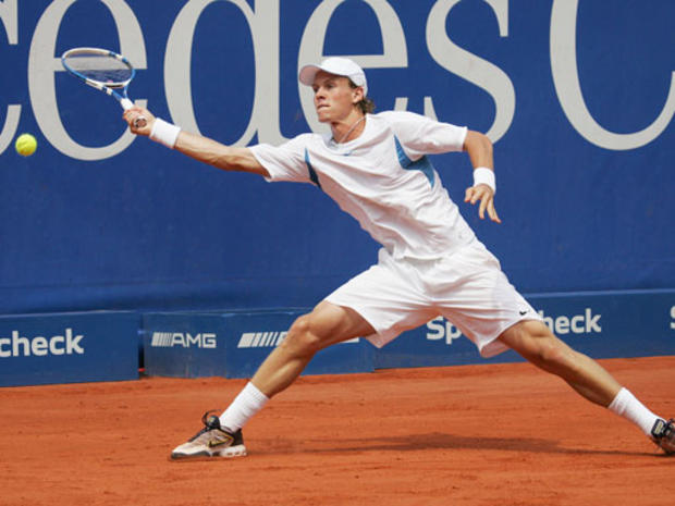 Czech Republic's Tomas Berdych stretches for a ball during his quarterfinal match 