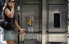 pay phones 