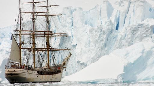 Travel Antarctica 