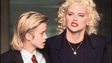 Daniel Smith and his mother Anna Nicole Smith in 1999. 