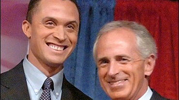 Tennessee Congressman Harold Ford Jr.,left, Democratic U.S. Senate candidate shares a laugh with Republican candidate Bob Corker 