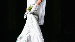 White And Red Weddings 