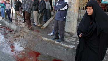 Hillah, raq, suicide bomber, minivan, explosion, 