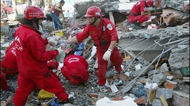 rescuers in taiwan 