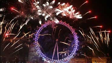 Fireworks over London Eye 