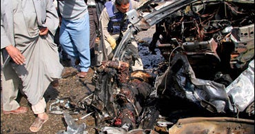 Iraqi Insurgents Use Second Chlorine Bomb CBS News