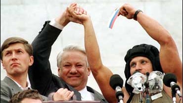 Russian President Boris Yeltsin with tank commander Boris Tesyolkin, Moscow, August 22, 1991 