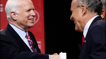 Republican presidential candidates Rudy Giuliani, former New York City mayor, left and Sen. John McCain, R-Ariz. 