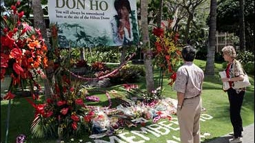 Don Ho memorial, Honolulu, Hawaii, May 5, 2007 
