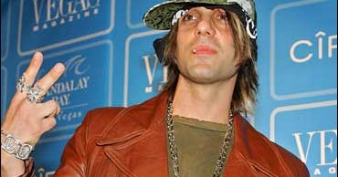 Criss Angel's Wife Surfaces, Wants Divorce - CBS News