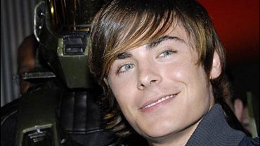 Actor Zac Efron at the "Halo 3" video game launch in Universal City, Calif. on Monday, Sept. 24, 2007. (AP Photo/Dan Steinberg 
